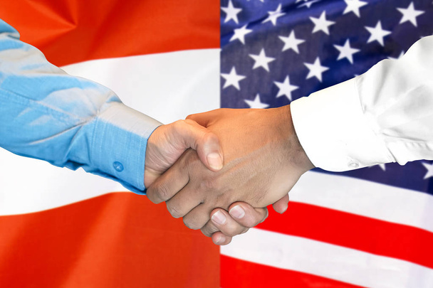 podání ruky na pozadí příznaku Rakousko a USA. - Fotografie, Obrázek