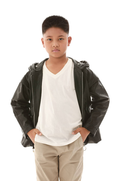 Азіатський хлопчик в повсякденний одяг - Фото, зображення
