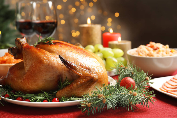 Delicious roasted turkey served on festive table - Foto, Imagem