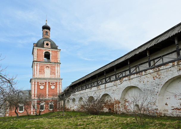 Древнерусская православная колокольня
 - Фото, изображение
