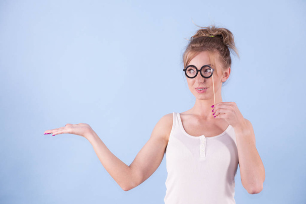 Elegant woman pretending wearing eyeglasses - Фото, зображення