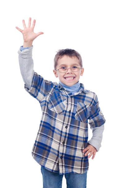 Boy showing five fingers - Foto, immagini