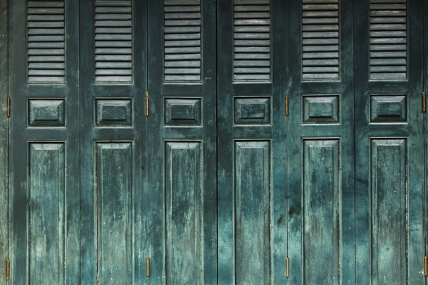 Puerta de madera vintage estilo tailandés
 - Foto, Imagen