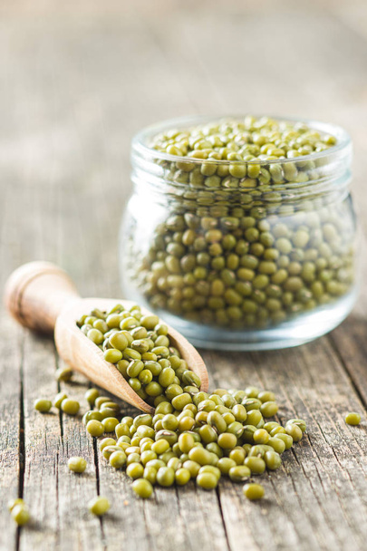 Green mung beans. - Фото, зображення
