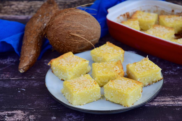 Γλυκό cassava καρύδας χωρίς γλουτένη - Φωτογραφία, εικόνα