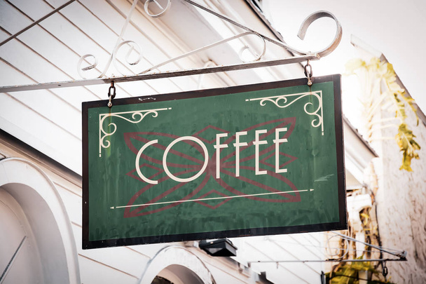Πινακίδα σε καφέ - Φωτογραφία, εικόνα