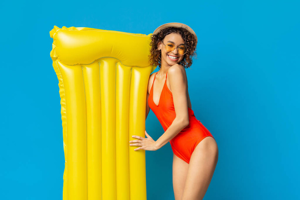 Cute black girl ready to chill out at pool party - Photo, Image