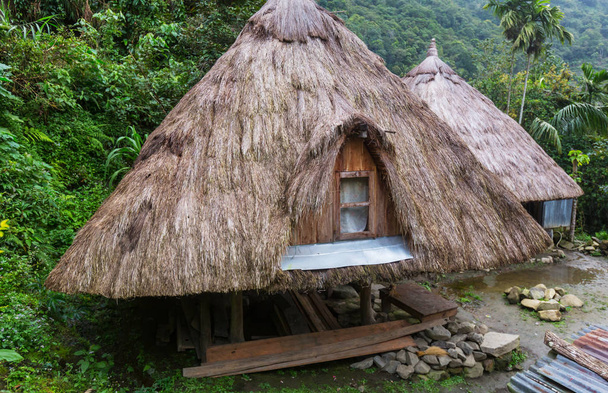 traditionele huizen in de berggebieden van het eiland Luzon, Filippijnen - Foto, afbeelding