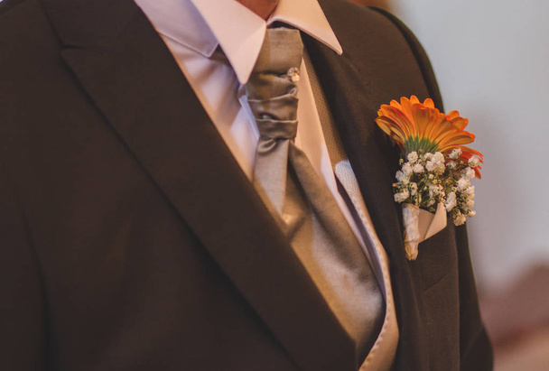 ramo de novio con corbata
 - Foto, imagen