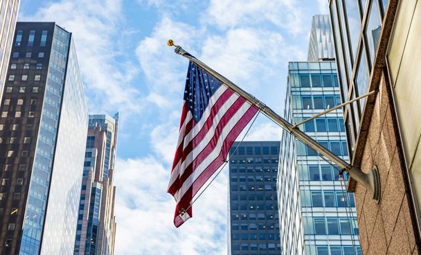 American flag in Manhattan New York downtown - 写真・画像