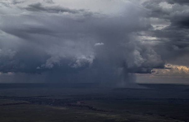 Nubes de tormenta de Arizona
 - Foto, imagen