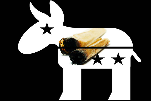 Democraat Donkey, Pro marihuana en cannabis, vorm met beeld en zwarte achtergrond - Foto, afbeelding