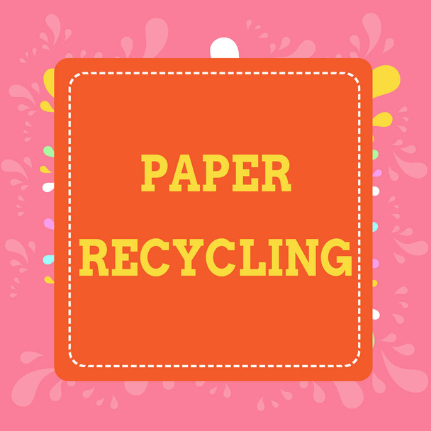 紙のリサイクルを示すメモを書く。廃棄物を再資源化することで新しい方法で利用する事業写真破線ブランクスクエアカラーカットアウトフレーム明るい背景. - 写真・画像