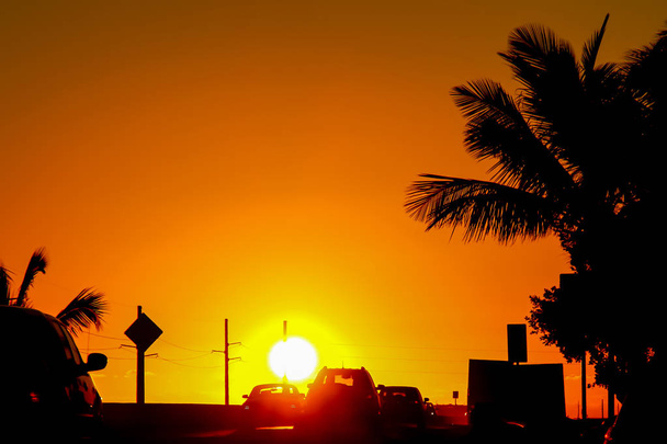 Sunset on the Florida Keys Overseas Highway ("Seven-Mile Bridge"), Marathon, Florida, Yhdysvallat
. - Valokuva, kuva