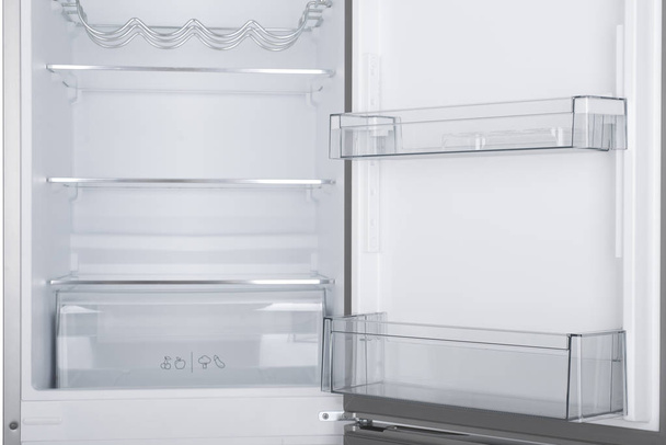 Beyaz Arka Plan üzerine izole buzdolabı. Modern Mutfak ve Do - Fotoğraf, Görsel