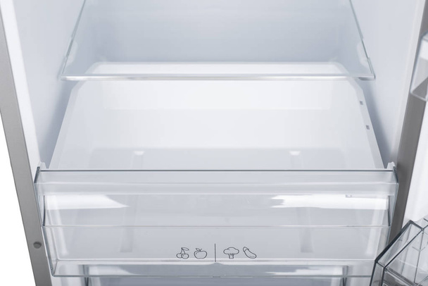 Ψυγείο απομονωμένο σε λευκό φόντο. Σύγχρονη κουζίνα και Do - Φωτογραφία, εικόνα