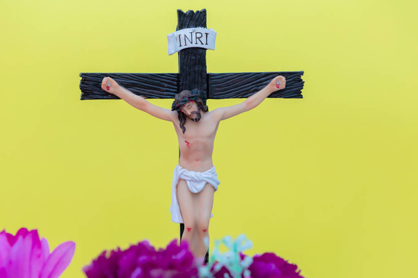 Крест Иисуса Христа
 - Фото, изображение