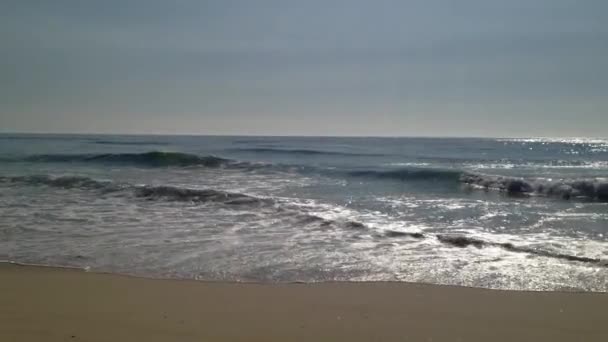Морські хвилі на піску
 - Кадри, відео