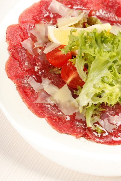 Meat Carpaccio with Parmesan Cheese - Fotografie, Obrázek