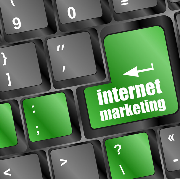 online marketing of internet marketing concepten, met bericht op enter toets van toetsenbord sleutel - Foto, afbeelding