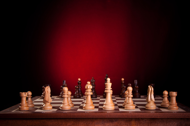 Начальная установка шахматной доски
 - Фото, изображение