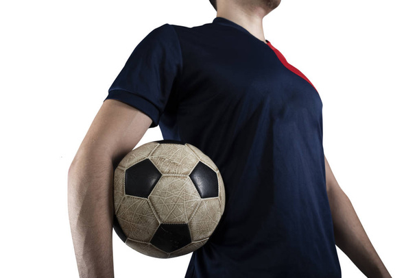 Futball játékos a labda a készen áll a játékra. Elszigetelt fehér background. - Fotó, kép