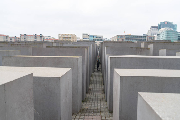 Gedenkteken voor de vermoorde Joden van Europa. Berlijn, Duitsland. Februari 19, 2019. - Foto, afbeelding