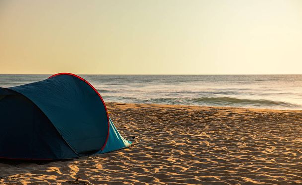 A small tent - Foto, Bild