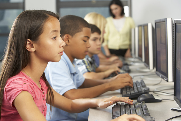 Elementary Students Working At Computers In Classroom - Photo, image