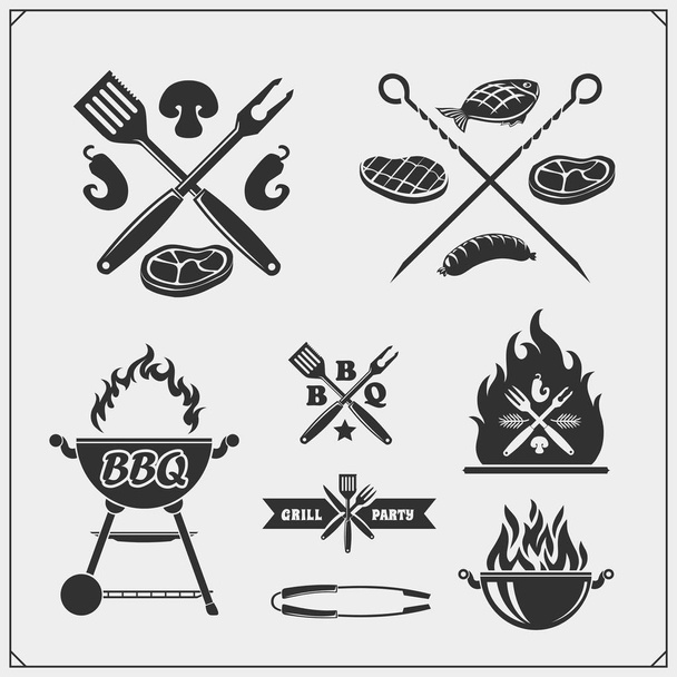 BBQ and grill labels set. Barbecue emblems, badges and design elements. Vector monochrome illustration. - Vecteur, image