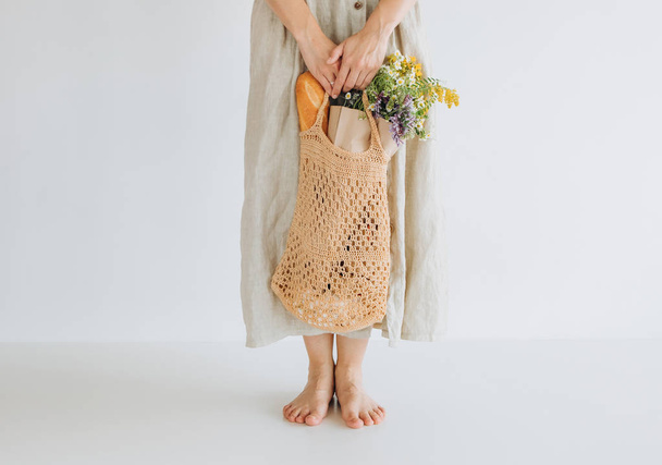 linen dress flowers string bag mesh package - 写真・画像