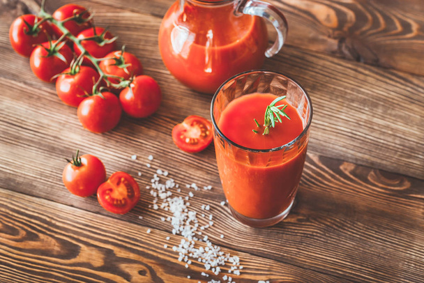 A glass of tomato juice - Fotoğraf, Görsel