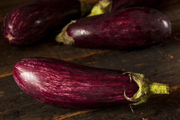 Ripe Organic Purple Eggplant - Fotografie, Obrázek