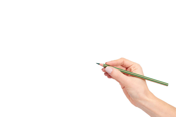 Рука с карандашом, рисунок или письменный жест
. - Фото, изображение