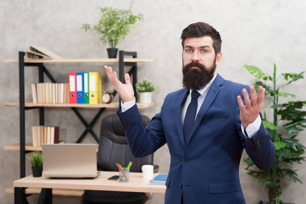 Run a company. Man bearded top manager boss in office. Business career. Start own business. Business man formal suit successful guy. Recruiter professional occupation. Human resources. Job interview - Foto, imagen