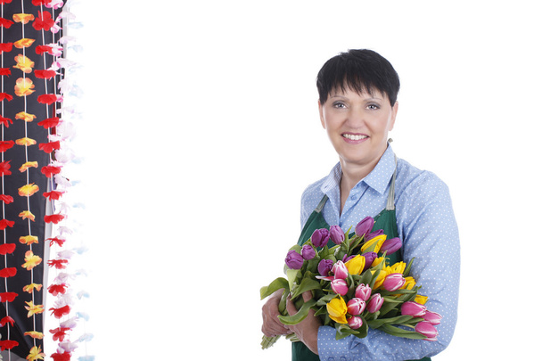 Senior woman with spring flowers - Foto, Imagem