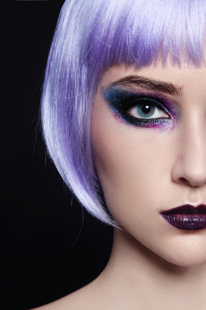 Violet wig - Foto, Imagen