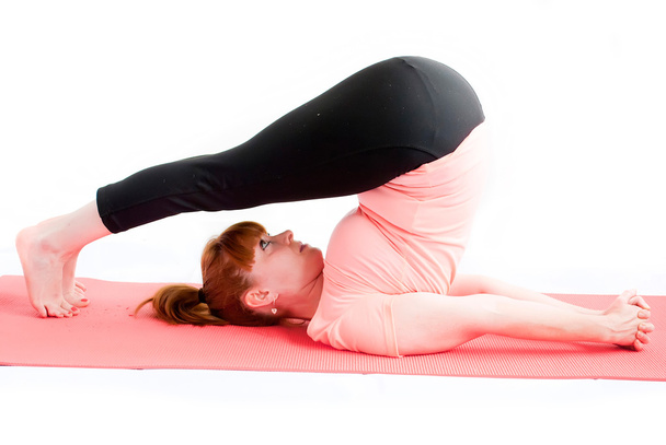 middle aged woman exercise yoga - Zdjęcie, obraz