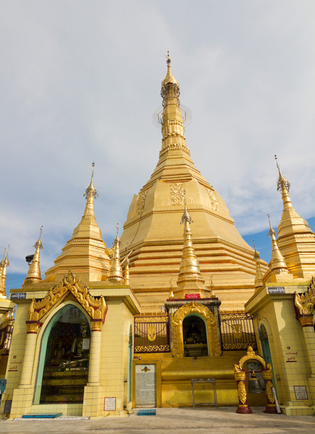 Golden Sule pagoda in Burma, Yangon, - Foto, Imagen