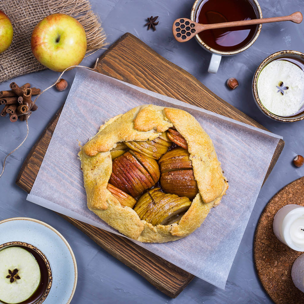 Simple autumn baking with apples and cinnamon - Photo, Image