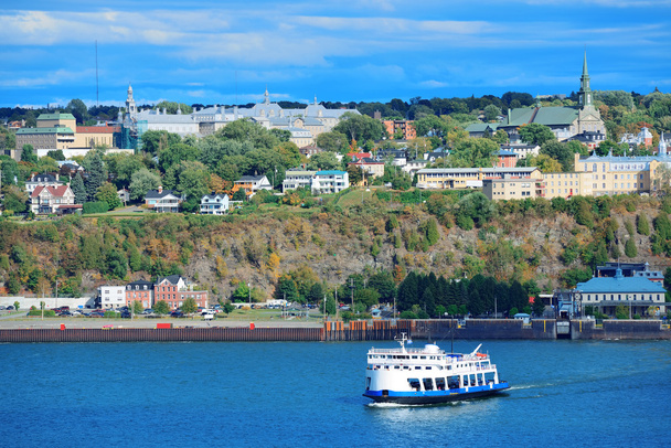 Barco en Quebec
 - Foto, Imagen