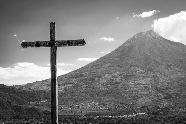 セロ・デ・ラ・クルス・アンティグア・グアテマラ 黒と白 - 写真・画像