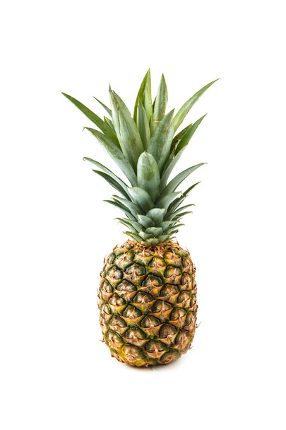 Ripe fresh pineapple - Foto, Imagen