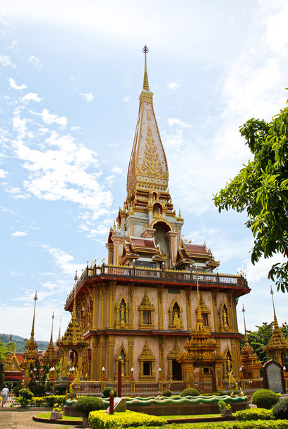 Pagoda in Wat Chalong or Chaitharam Temple, Phuket, Thailand. - Fotoğraf, Görsel