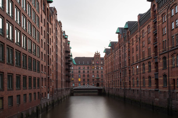 Hamburg szívében található raktár - Fotó, kép