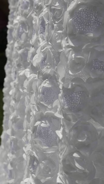 Fond blanc de matériau élégant en forme de fleur
 - Photo, image