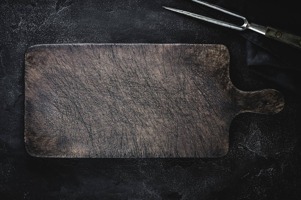 Empty Vintage Chopping Board with Old Fork - Фото, зображення