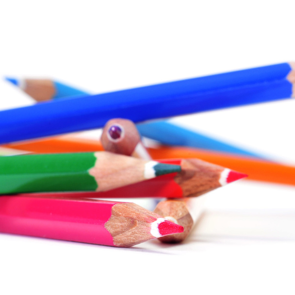 Цветные карандаши
 - Фото, изображение