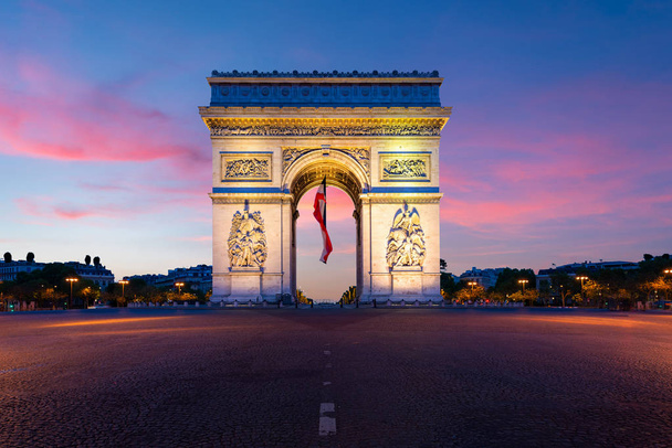 arc de triomphe de paris bei Nacht in Paris, Frankreich.  - Foto, Bild