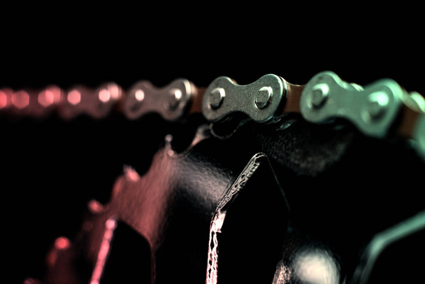 Metal dark Bicycle chain - Fotografie, Obrázek